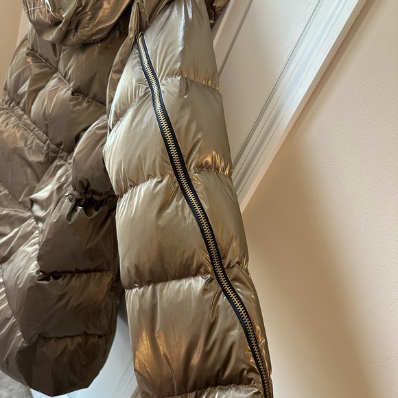 Athleta x Alicia Keys Gold Puffer Winter Jacket Sz L *Like New - Picture 6 of 10